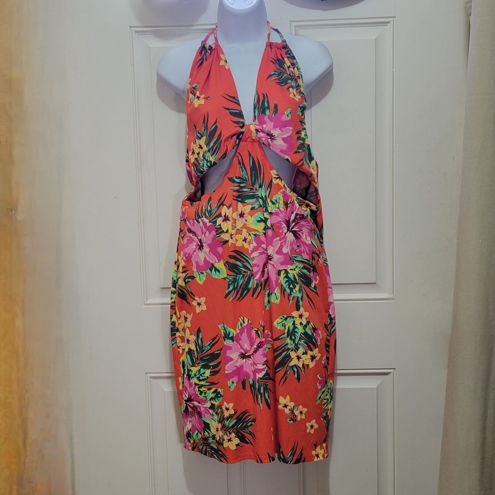 Derek Heart Women's Tropical Floral Short Sleeve Cross Neckline Mini Dress Plus